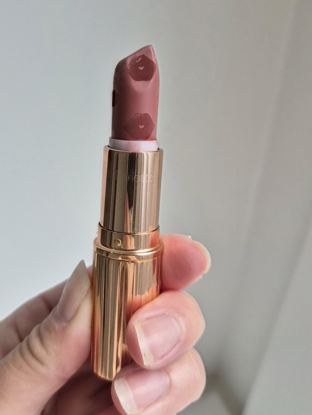 Charlotte Tilbury Matte Revolution Lipstick (Wedding Belles)